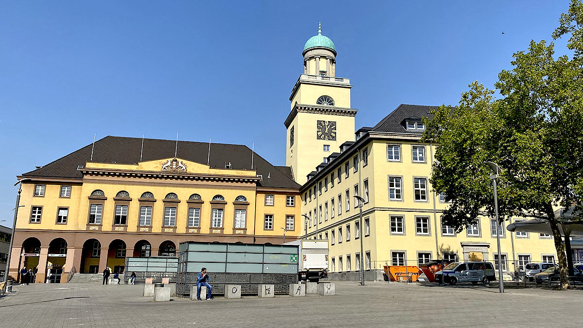 Witten Rathaus (Foto: Marek Schirmer)